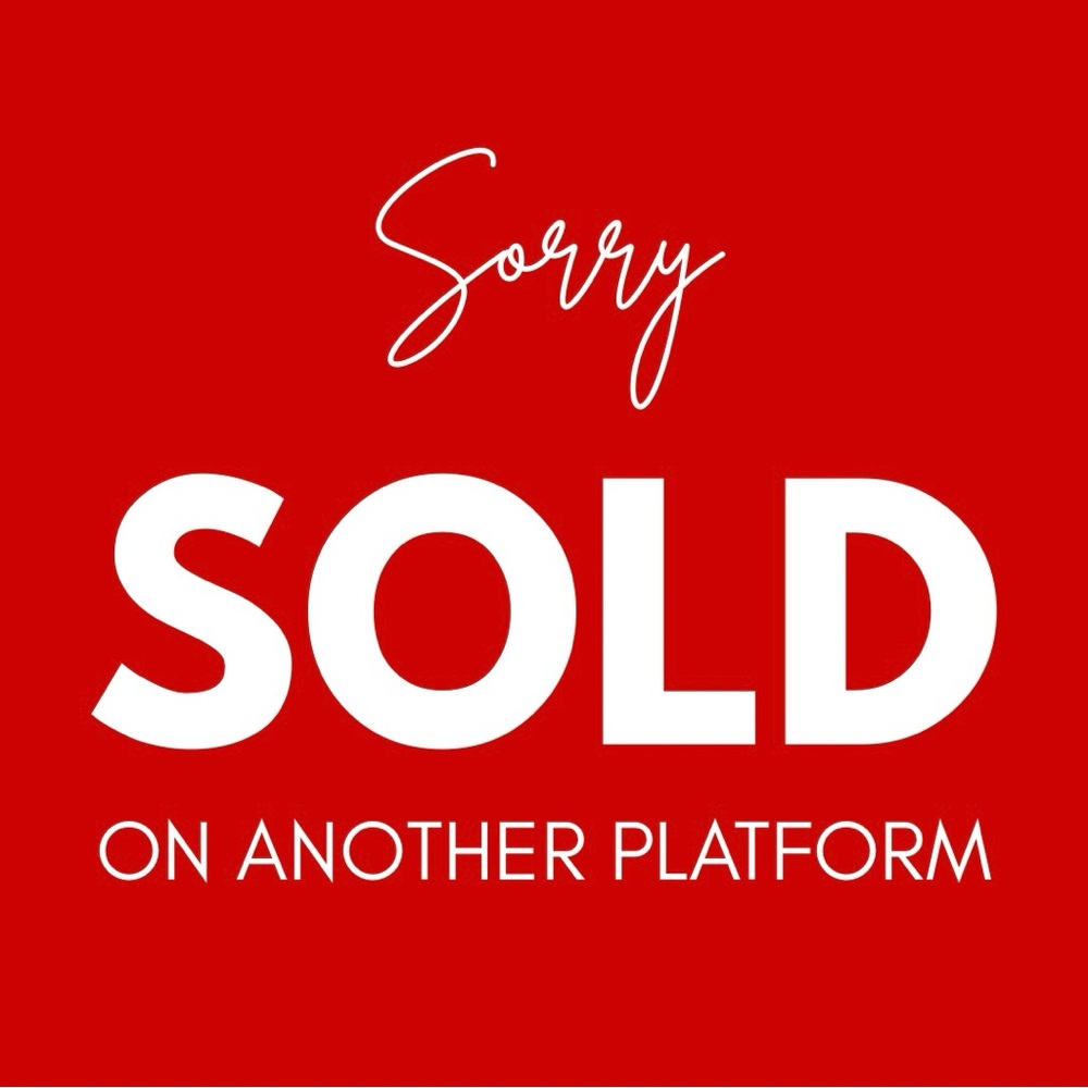 ❌ SOLD ON ANOTHER PLATFORM ❌ - Picture 1 of 1